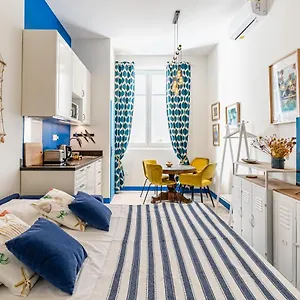  Apartment Shell 26m2, 120m Vieux-port, Clim, Wifi, Acces Autonome Avec Code