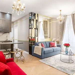 https://luxury-2-bedroom-2-bathroom-with-ac-eiffel-tower.fr-paris.fr